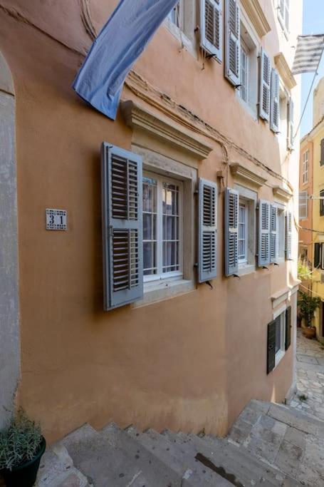 Vap * Corfu (city)